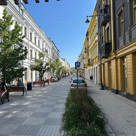 Polonia Residences 68- Locations -fabryczna Station, Piotrkowska Street -theatres -museums -ec1 Planetarium * Łódź