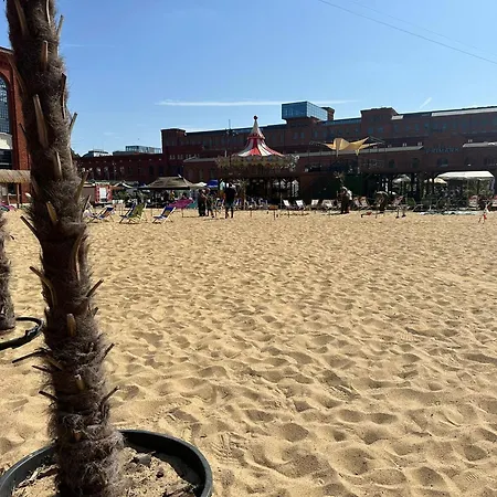 Polonia Residences 68- Locations -fabryczna Station, Piotrkowska Street -theatres -museums -ec1 Planetarium * Лодзь