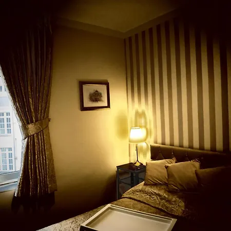 Polonia Residences 68- Locations -off Piotrkowska Street -theatres -museums -fabryczna Railway Station 3mins Apartament Łódź