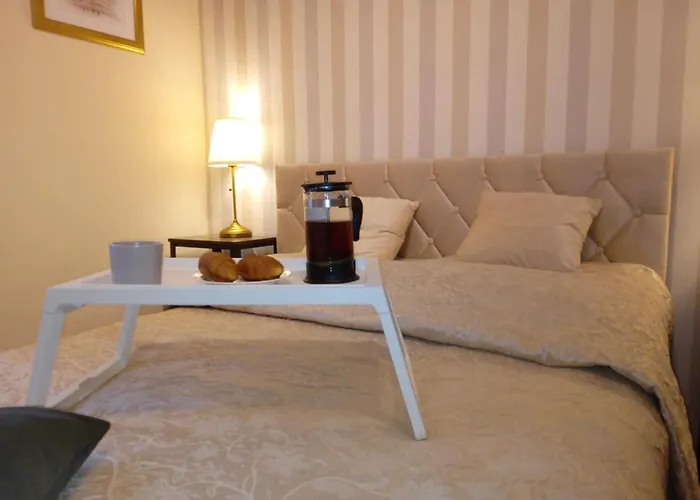 Polonia Residences 68- Locations -fabryczna Station, Piotrkowska Street -theatres -museums -ec1 Planetarium Лодзь