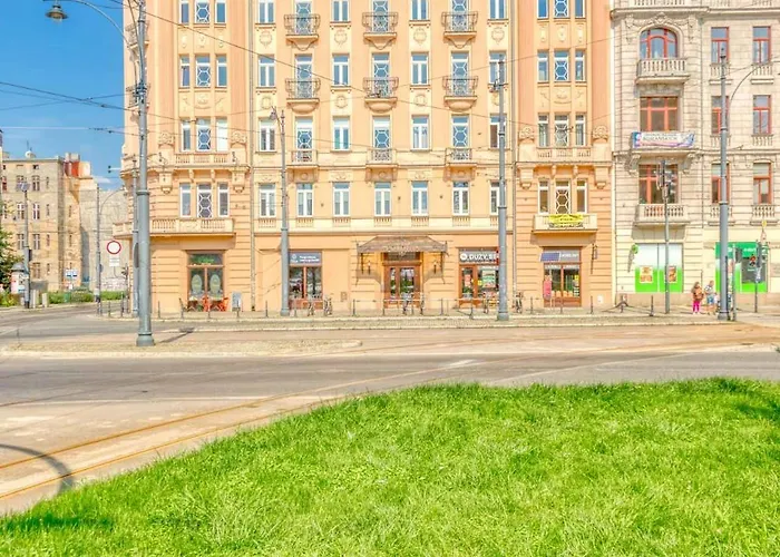 Polonia Residences 68- Locations -fabryczna Station, Piotrkowska Street -theatres -museums -ec1 Planetarium Апартаменты *